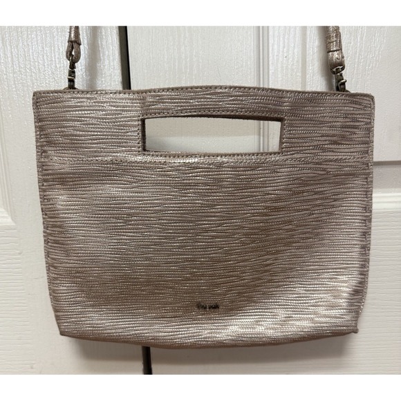 THE SAK Linden Leather Crossbody Clutch Handbag Gold Metallic Removable Strap - Picture 2 of 14